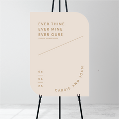 Cosmopolitan: Wedding Welcome Sign